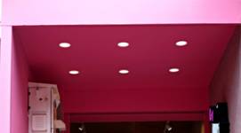 hello kitty cafe