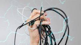 tips merawat kabel charger iphone